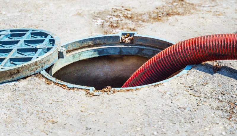 Septic pumping holding tanks in Lehigh Acres, FL