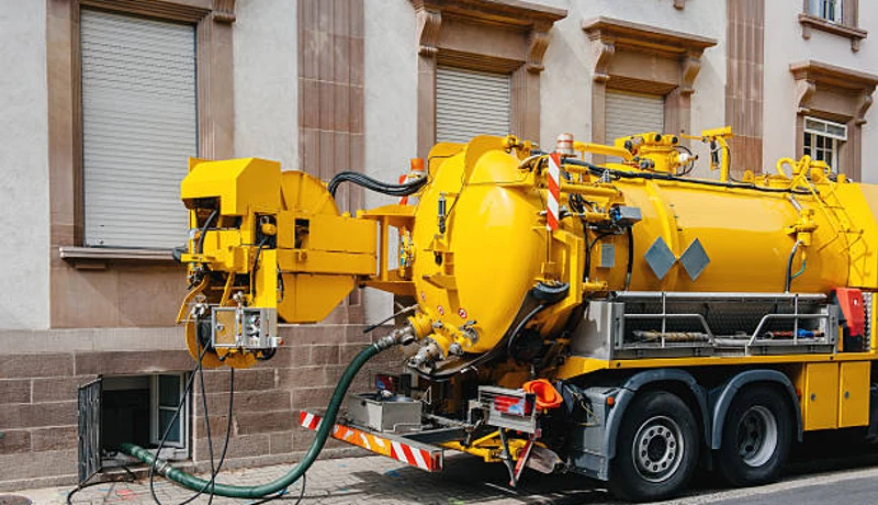 Septic pumping holding tanks in Irving, TX